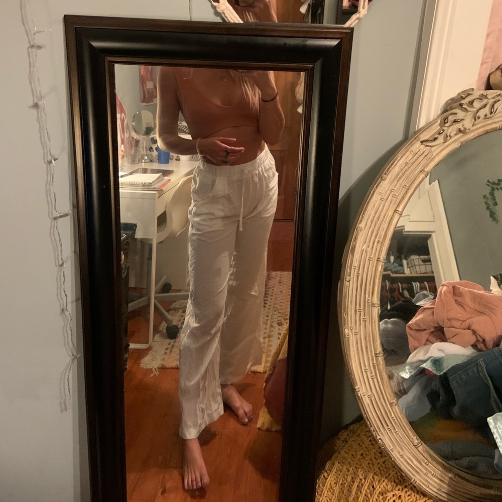White beach pants